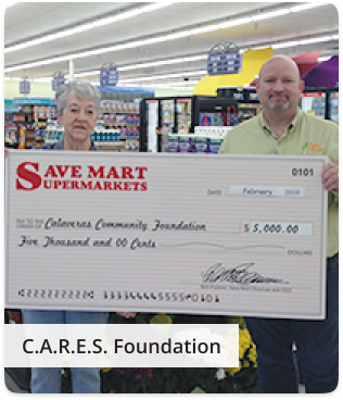 Community members receiving $5,000 grant from The Save Mart Companies CARES Foundation